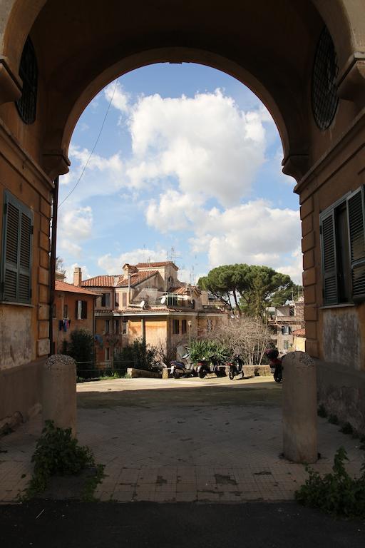 Bed & Breakfast La Fontana Di Carlotta Rome